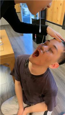 沅芷大人浓痰烟灰封眼吐狗嘴 bf46255