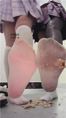 兔兔酱JK黑白双煞食物踩踏 JS241026-19
