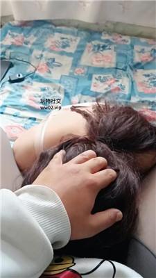 素人开发母畜-跪舔丝袜臭脚丫 bf49927