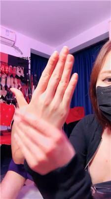 予涵连环抽耳光/骑狗脖 bf46207