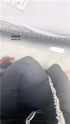 兜兜性感黑丝美腿恋足狂舔 JS241025-11