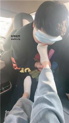 萱萱车内白袜恋足舔 JS241025-6
