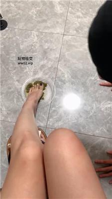 米奇妙妙屋萝莉小姐姐S玩虐变装奴 bf46200