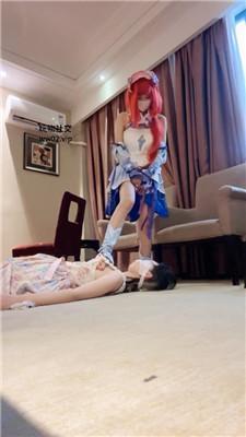 奶味小仙女cos女神虐cos母畜-舔玉足/踩踏/赏赐圣水 bf46817