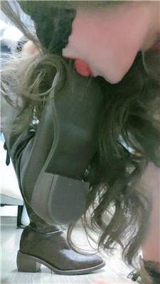 喵酱紫耳光/高跟靴碾压踩/舔脏鞋底/滴蜡赏赐圣水 bf46814