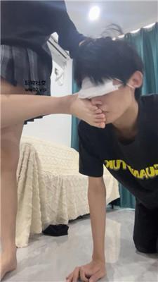 甜恬骑马过膝袜踢踹/裸足狂舔/坐脸窒息 bf46815