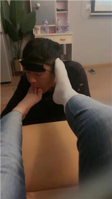 文文文沉浸式舔素人的长靴白袜 JS241109-19