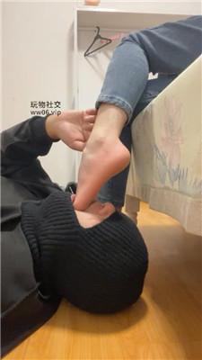 可雅用原味玉足玩虐狗弟弟上 JS241120-31