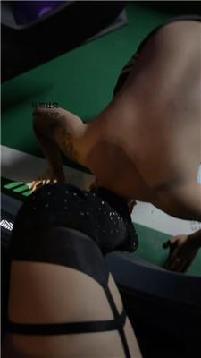 玥樾性感女神车库调奴才 JS241118-31