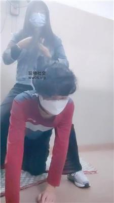 奇了怪了脏运动鞋白袜踩虐/鞭打胯下辱 JS241130-4