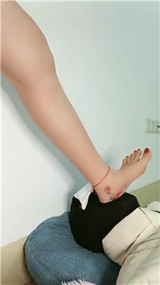 靖瑶近距离-吃白袜/插嘴/强制闻袜 JS241211-1