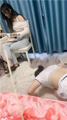 小凤梨闺蜜犬磕头求伺候我/肚皮写字羞辱 JS241207-49