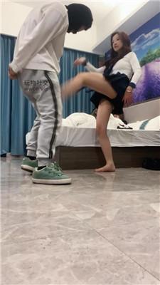 芷琦大大连环踢裆/滴蜡/跪舔长靴裸足/狗链遛狗 bf47935