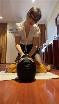 颜主高跟黑丝踩踏/坐脸窒息 bf48307