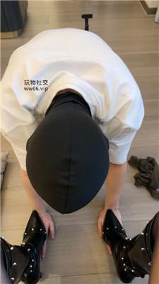 烟然高跟长靴踩踏喂食/抽手心 bf48314