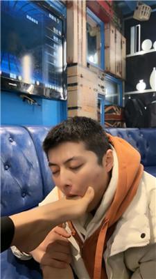 孤傲祖宗KTV-全体重踩踏/舔脏长靴裸足狂舔 bf48222