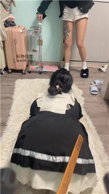 白兔翻车场-打哭母畜 JS241213-24