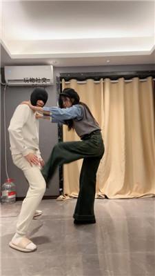 狗哥开发172新人-重度踢裆胯下辱/手捂腿绞窒息/超臭袜子 JS241213-21