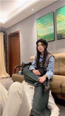 狗哥开发172新人-重度踢裆胯下辱/手捂腿绞窒息/超臭袜子 JS241213-21