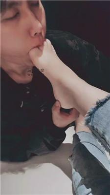 倾城近距离裸足狂舔 JS241213-38