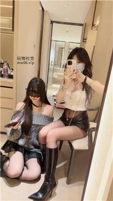 玥樾超美模特母畜-高跟黑丝脚下奴 bf48205