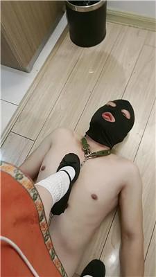 薇薇情侣主五花大绑/封嘴虐打/皮鞋白袜踩 bf48217