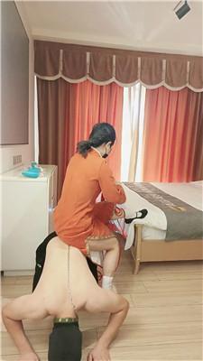 薇薇情侣主五花大绑/封嘴虐打/皮鞋白袜踩 bf48217