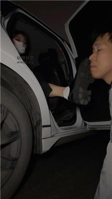 不知名陪酒小妹调-车内皮鞋白袜虐司机奴 bf48155