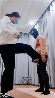 拽拽跪舔脏毛拖鞋棉袜/踩踏 JS241212-31