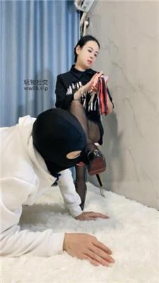 颜主沉浸式-白领S-狗舌清理脏高跟黑丝 bf48122