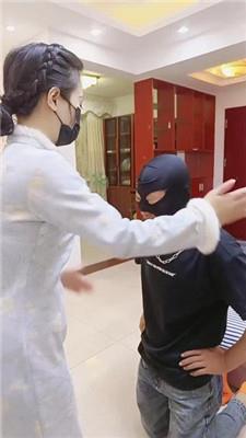 薇薇情侣主狗链遛狗爬行/脏鞋踩踏喂食 bf48132