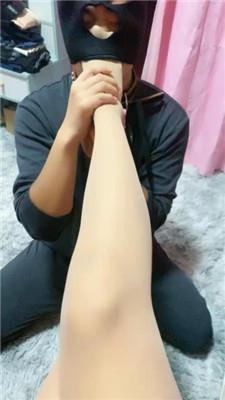 露娜夫妻喂口水/掐乳/肉丝脚深喉/强制闻臭鞋 JS241212-18