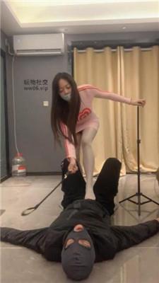 宝娜超强坐脸窒息/原味白丝美腿踩 bf48129