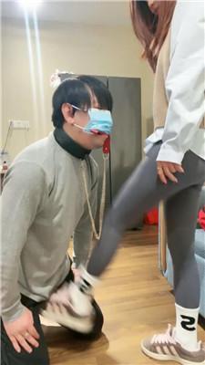 安主子逛街后原味鞋袜虐绿帽/圣水淋浴 bf48138