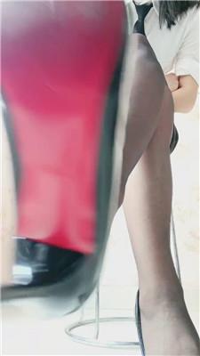 子衿殿下制度黑丝虐乳控制任务 241220-12