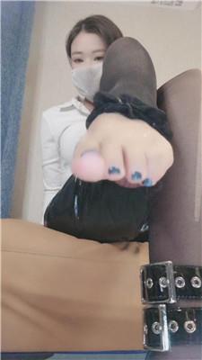 白桃教训偷内库的贼 241220-10