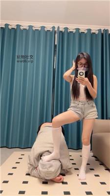 辣辣bb骑马骑脖转胯/白丝诱惑虐 bf48535