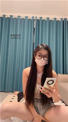 辣辣bb骑马骑脖转胯/白丝诱惑虐 bf48535