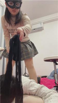 阿霞散鞭狂抽贱奴才 241220-7