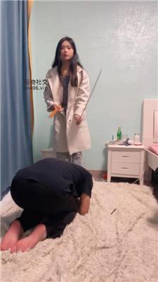 沐沐大大白袜脚踩踏/藤条虐打 bf48541
