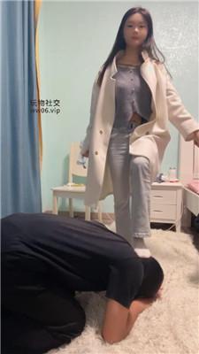 沐沐大大白袜脚踩踏/藤条虐打 bf48541