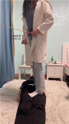 沐沐大大白袜脚踩踏/藤条虐打 bf48541