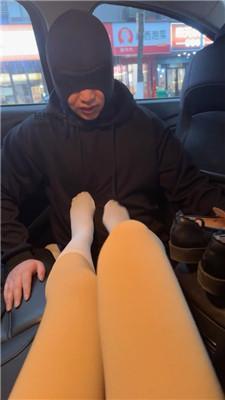 素人挖掘机车内调-皮鞋白袜配肉丝羞辱 JS241222-5