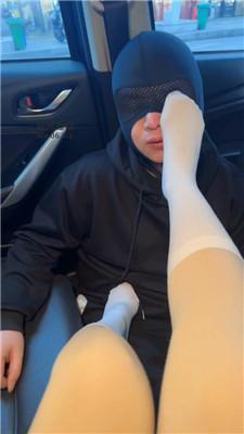素人挖掘机车内调-皮鞋白袜配肉丝羞辱 JS241222-5