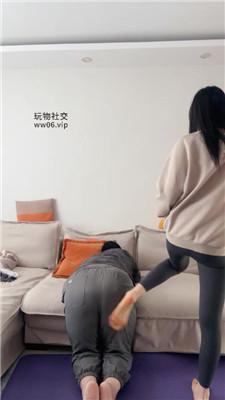 埋汰瑜伽裤女神S-玉足碾压踩家奴 JS241221-28