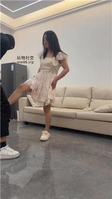 白鹭可爱学生主-小白鞋白袜蹂躏踩/捂脸窒息 bf48551