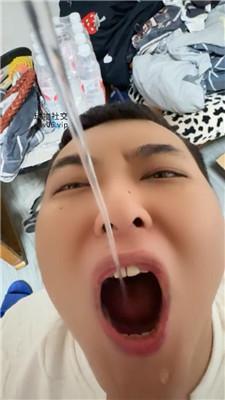 艾斯白袜脚蹂躏踩家奴 JS241219-28