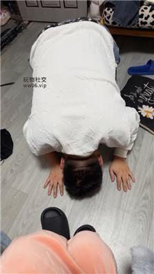 艾斯白袜脚蹂躏踩家奴 JS241219-28