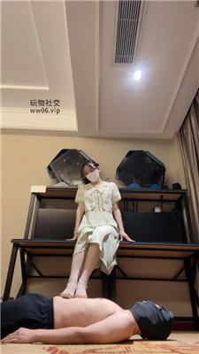 诗诗高跟肉丝美腿跳踩 bf48450