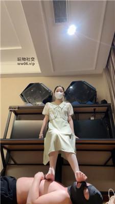 诗诗高跟肉丝美腿跳踩 bf48450